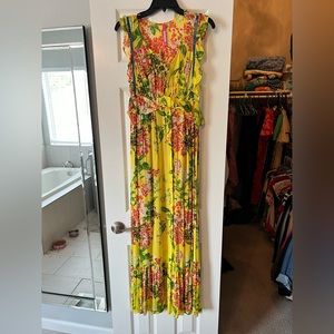 Anthropologie beautiful yellow floral maxi dress